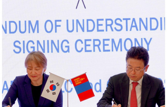 Имарт БНСУ-ын Гёнсанбүг аймгийн засаг даргатай хамтран ажиллах санамж бичиг үзэглэлээ.