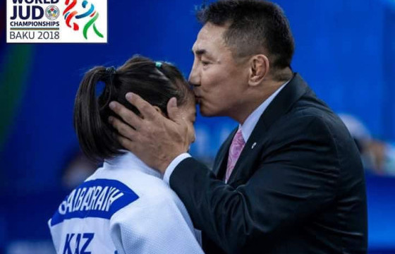 Д.Энхбаатар багшийг гавьяат дасгалжуулагч цолоор шагнана