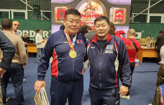 О.Заяамандах ОХУ-ын сонгомол бөхийн тэмцээнээс алтан медаль хүртжээ