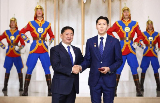 Сагсчин Б.Билгүүн Монгол Улсын гавьяат тамирчин боллоо