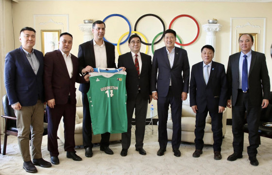 Узбекистан Улсад суугаа Элчин сайд Д.Батбаатар “Олимп хаус”-т зочлов