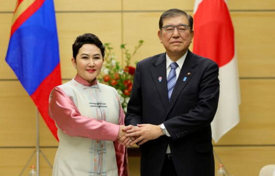 Гадаад харилцааны сайд Б.Батцэцэг Япон Улсын Ерөнхий сайд Ш.Ишиба-д бараалхав