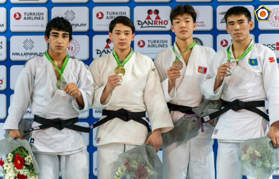 Жүдочид Европын  цомын нээлттэй тэмцээнээс хоёр хүрэл медаль хүртэв