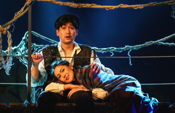 “ХАЙЛААС МОДНЫ ДООР ЧАМАЙГ ХҮЛЭЭНЭ” ЖҮЖГЭЭС ТЭМДЭГЛЭХҮЙ