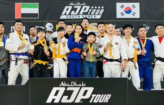 “BB Jiujitsu academy”-ийнхан “South Korea National Jiu-Jitsu 2025” тэмцээнээс медаль хүртжээ