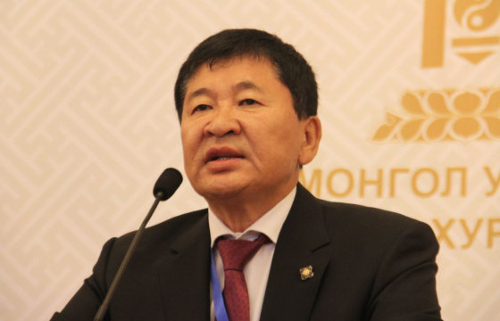 Б.ДЭЛГЭРСАЙХАН: Зүүнбаян-Хангимандал төмөр замын суурь бүтцийн тарифыг 50 хувиар бууруулсан