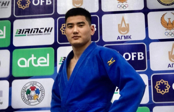 ЭНЭ ӨДӨР ЖҮДОЧИН Г.СОД-ЭРДЭНЭ МЭНДЭЛЖЭЭ