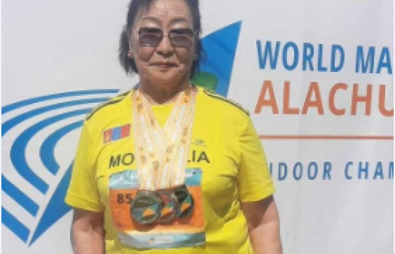 Т.Цэрэндолгор гуай “World Masters-2025” тэмцээнээс гурван алтан медаль хүртлээ