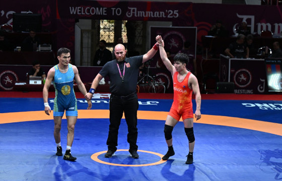 Ц.ЦОГБАДРАХ АЛТАН МЕДАЛИЙН ТӨЛӨӨ БАРИЛДАНА