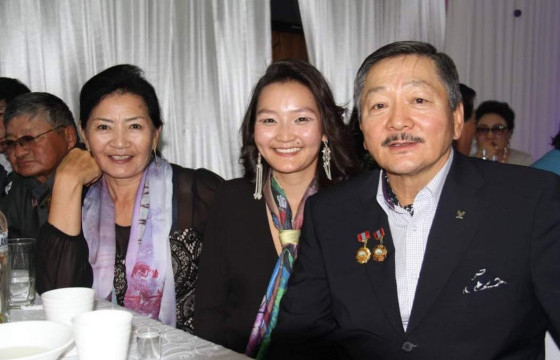 ЭНЭ ӨДӨР “МОСКВА-1980” ОЛИМПЫН МӨНГӨН МЕДАЛЬТ Ц.ДАМДИН МЭНДЭЛЖЭЭ