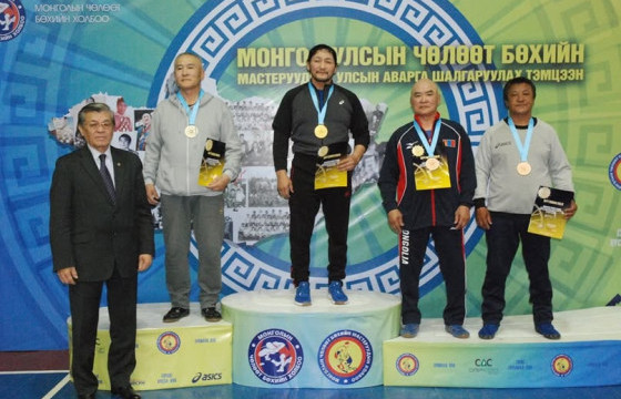 Чөлөөт бөхийн мастерсын улсын аварга тавдугаар сард болно