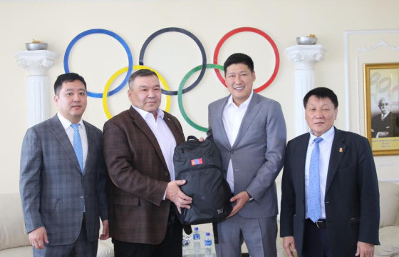 МҮОХ-оос Монголын агаарын спортын холбооны удирдлагатай уулзав