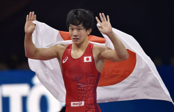 Олимп, дэлхийн аварга Такүто Отогүро зодог тайллаа