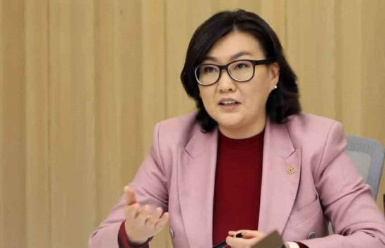 А.АРИУНЗАЯА: Ёс зүй, дэгийн байнгын хорооны хурлаар хоёр гишүүний асуудлыг хэлэлцэнэ