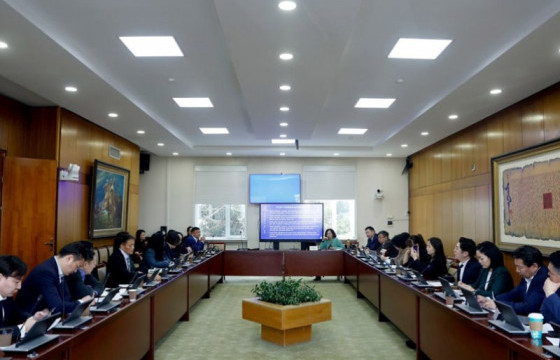 Дэмжих багийн гишүүдтэй санал солилцож, үүрэг даалгавар өглөө