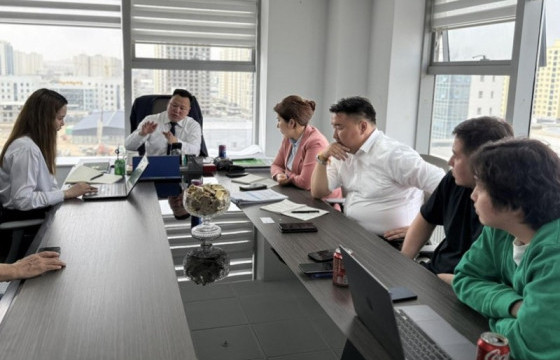 Нийтийн эзэмшлийн зам талбайд эмх цэгцгүй байршсан скүүтер, цахилгаан дугуйг цэгцэлнэ