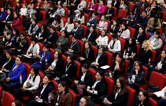  “Эмэгтэй бизнес эрхлэгчдийн санхүүгийн код”-ыг Монгол Улсад нэвтрүүлэх арга хэмжээг УИХ-ын даргын ивээл дор зохион байгууллаа