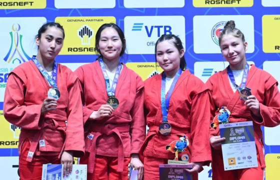 Самбо бөхийн Азийн аваргаас манай охид 1 алт, 2 мөнгө, 4 хүрэл медаль хүртжээ