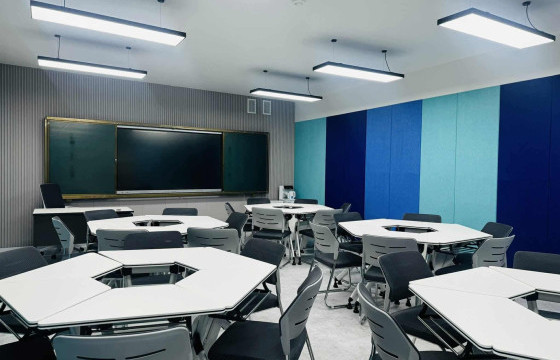 МУГБ, профессор Арилдийн Шархүүгийн нэрэмжит гадаад хэлний танхим нээлтээ хийлээ