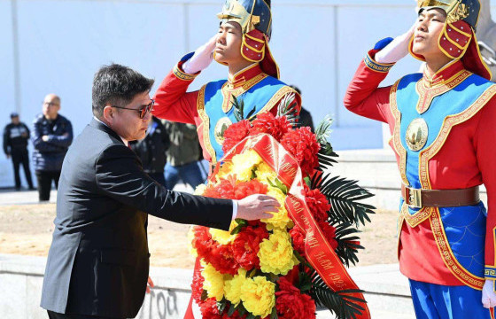 Нийслэлийн МАН-ын түүхт 100 жилийн ой тохиож байна