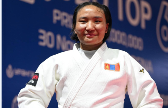 А.Адъяасүрэн Азийн аваргын хүрэл  медалийн төлөө барилдана