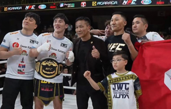 М.Нандин-Эрдэнэ Тайландын Танавит Ликиттэй тулалдаж ялалт байгуулав