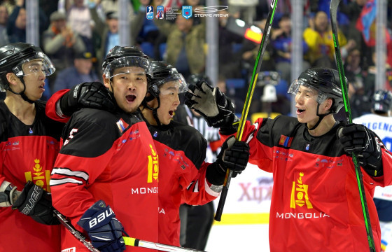 Манай хоккейчид Сингапурын багийг 11:1-ээр хожлоо