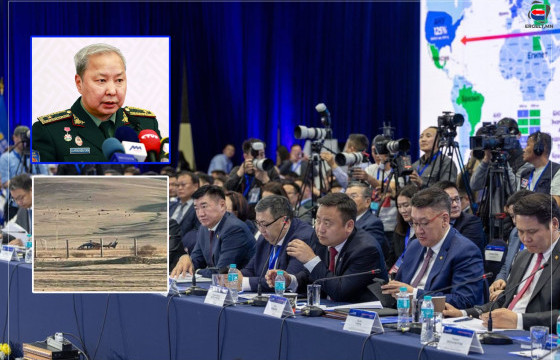 Б.Ариунбуян: Булганд буусан нисдэг тэрэг сайдуудыг зөөгөөгүй, Хушаат сумын түймрийг агаараас ажиглаж байгаа багийнхныг авч яваа