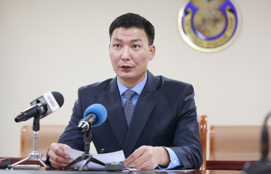 Т.БАЯРХҮҮ: 17:00 цагийн үед салхи шуурга ихтэй байсан учир нислэгийн аюулгүй байдлын үүднээс шууд нисдэг тэргээр оролцох боломжгүй байсан