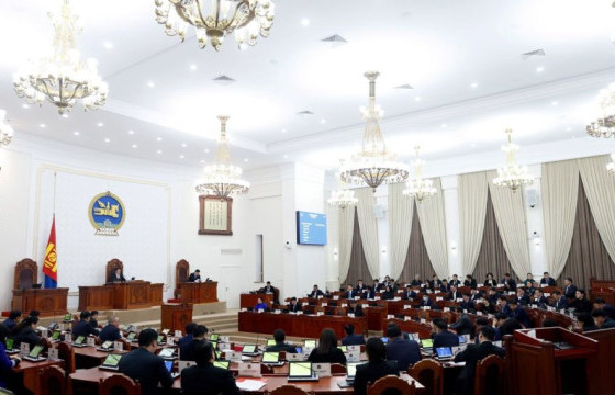 Ардчилсан намын бүлэг чуулганы хуралдаанаас нэг хоногийн завсарлага авлаа