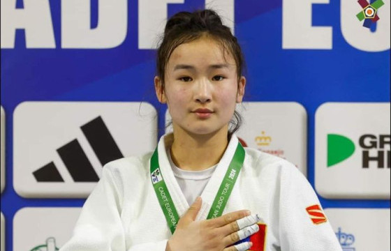 Ж.Анударь “Душанбе-2025” гранд сламын алтан медалийн төлөө барилдана