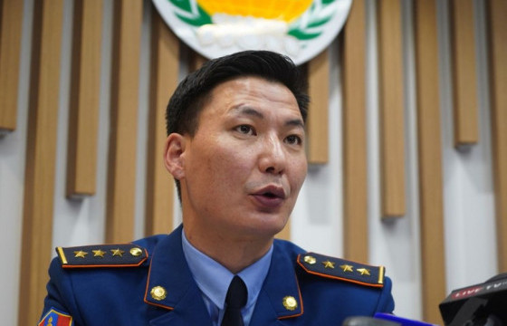 Т.БАЯРХҮҮ: Сэлэнгэ аймгийн Түшиг, Ерөө суманд гарсан гал түймрийг унтраахаар ажиллаж байна