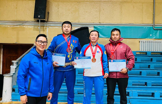 Чөлөөт бөхийн “U20” ангиллын улсын аварга өндөрлөв