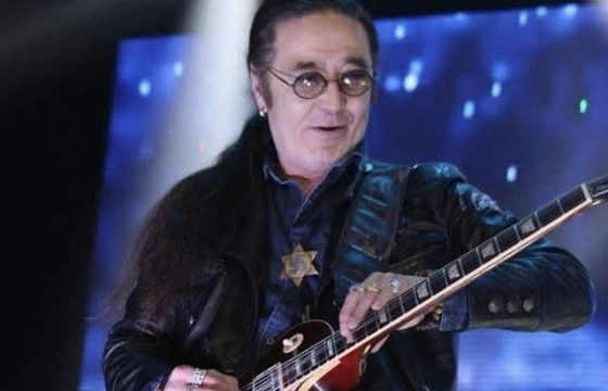 УЧРАЛЫН ХОРВООДОО УЯНГАТ ДУУГАА ДУУЛЖ ДАХИН СААТААРАЙ...