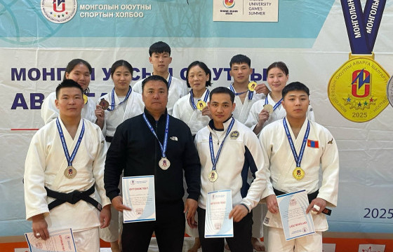“Мон-Алтиус” БТДС оюутны улсын аваргаас 4 алт, 2 мөнгө, 2 хүрэл медаль хүртжээ