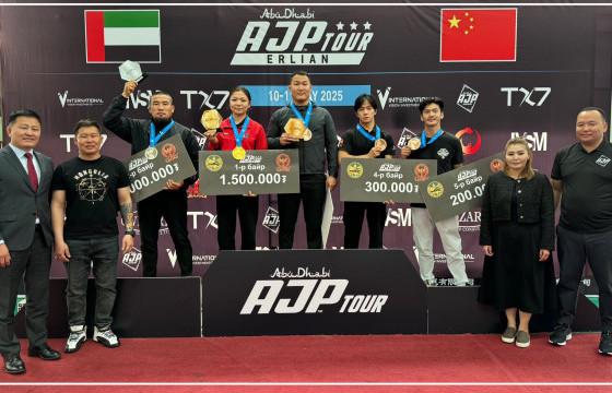 Жюү жицүгийн “AJP Tour Erlian” тэмцээн өндөрлөв