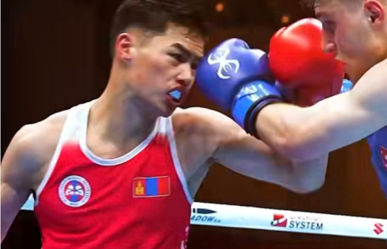 Манай боксчид дэлхийн цомд амжилттай тулалдаж эхэллээ