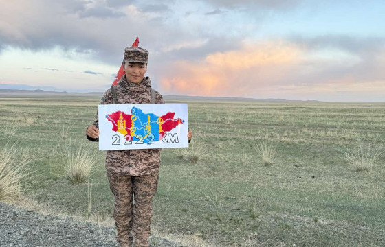 Марафончин Б.Буянхишиг 2222 км замыг 46 хоногт туулан гүйлтээ зогсоолоо