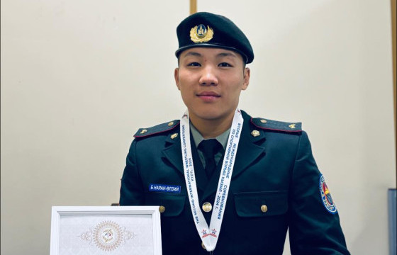 Б.НАРАН-ӨЛЗИЙ: Аймгийн аварга шалгаруулах тэмцээнд түрүүлээд урам зориг авсан