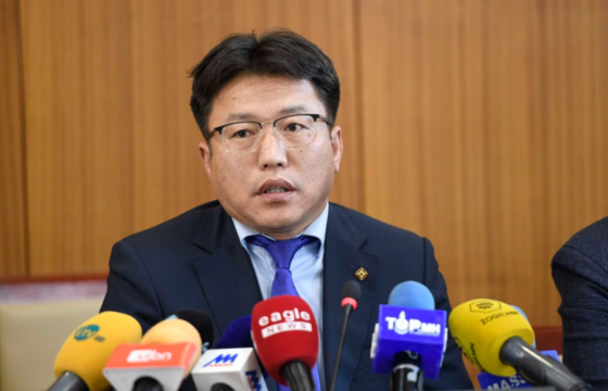 Р.ЭРДЭНЭБҮРЭН: ТҮГЖРЭЛ ГЭДЭГ НЭГ ЗУНЫ ДОТОР ШИЙДЭГДЭХ АСУУДАЛ БИШ