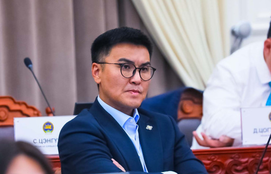 Ч.ЛОДОЙСАМБУУ: ЕРӨНХИЙ САЙДЫГ АВЧ ҮЛДЭХИЙН ТУЛД ХОЁР ИХ НАЯД ТӨГРӨГ ЗАРЦУУЛЖ БАЙГАА ГЭХ СУРАГ СОНССОН