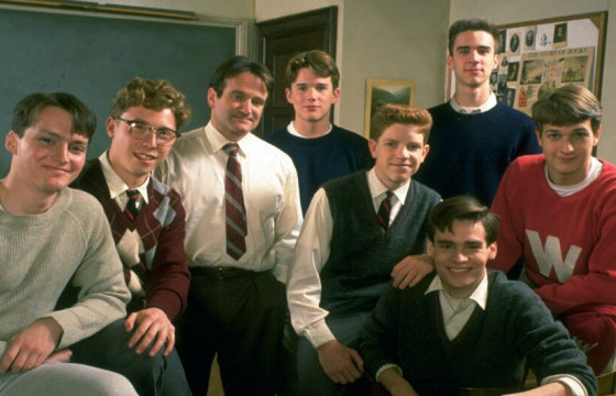 ТАНИЛЦ: Залуу насандаа үзэх 10 кино