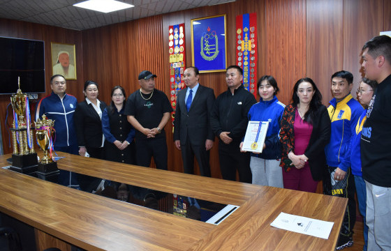  “Мон-Алтиус” дээд сургууль 2025 оны оюутны спортын шилдэг сургууль боллоо