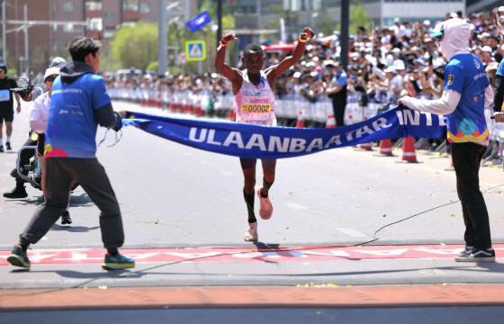 “Улаанбаатар 2025” марафонд Кенийн Kiura Denis Mugendi түрүүллээ