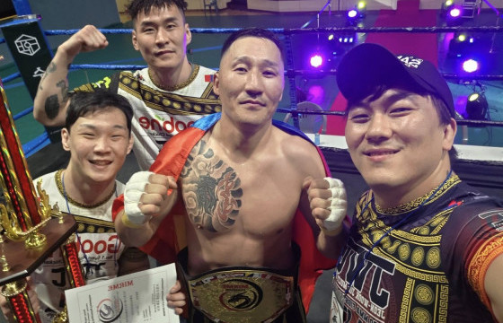 Б.Бүрэнзориг кикбоксын Азийн аваргын бүсний эзэн боллоо