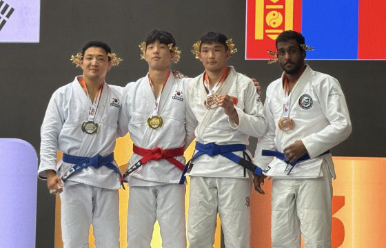 Б.Шинэзориг жюү жицүгийн Азийн аваргаас хүрэл медаль хүртлээ