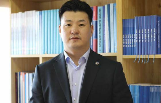 Б.БИЛЭГТ: Ерөнхий сайд болон түүний хүүг АТГ шалгаж байна