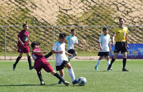 Хүүхдийн наадмын тусгай хамтарсан хөл бөмбөгийн тэмцээн боллоо