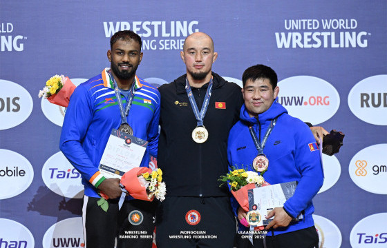 Г.Ганхуяг сонгомолын 97 кг-д хүрэл медаль хүртэв