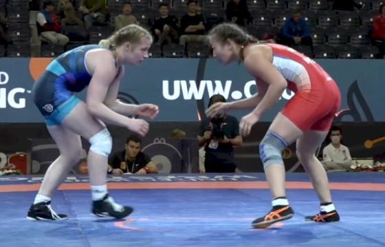 Дэлхийн аварга МУГТ С.Цэрэнчимэд эхний учраагаа цэвэр яллаа